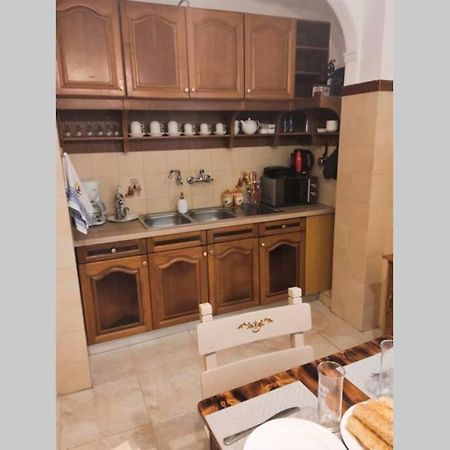 Apartment 95 M2, Center Of Sitia, Wifi, 350M Beach Bagian luar foto
