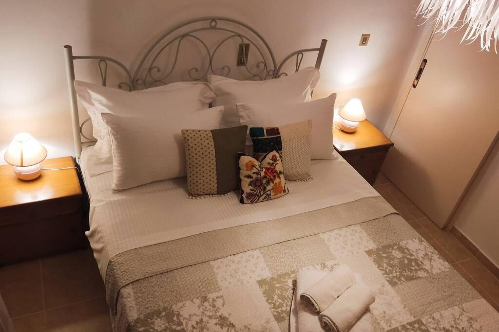 Apartment 95 M2, Center Of Sitia, Wifi, 350M Beach Bagian luar foto